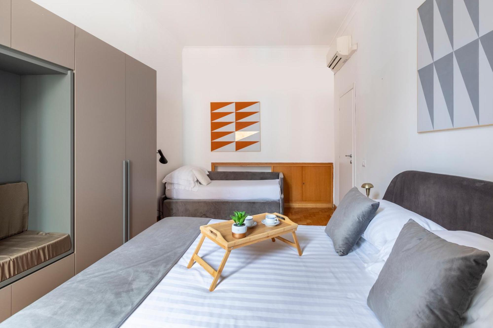 Romac - Condotti Suite By Spanish Steps エクステリア 写真